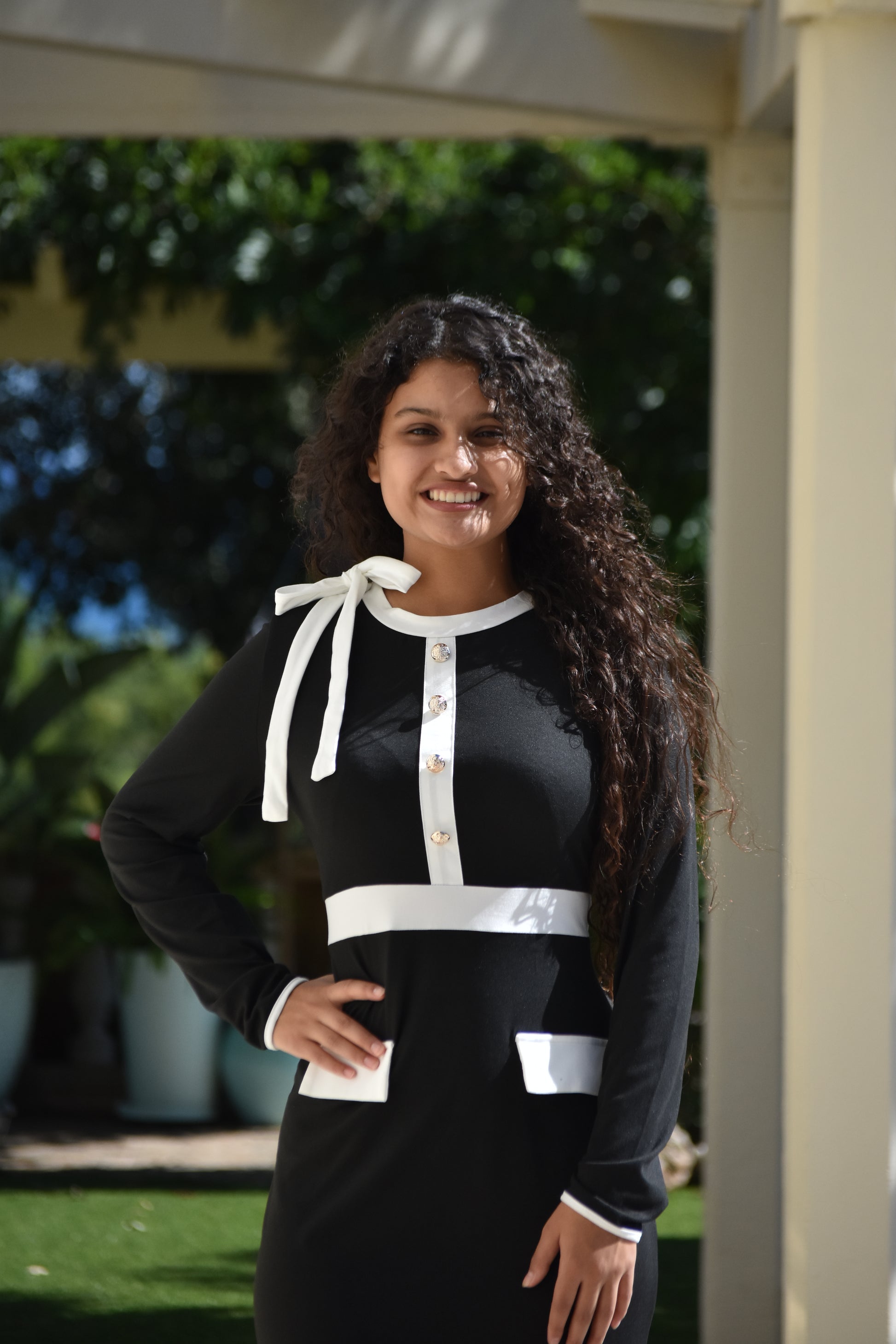 Vestido negro y blanco