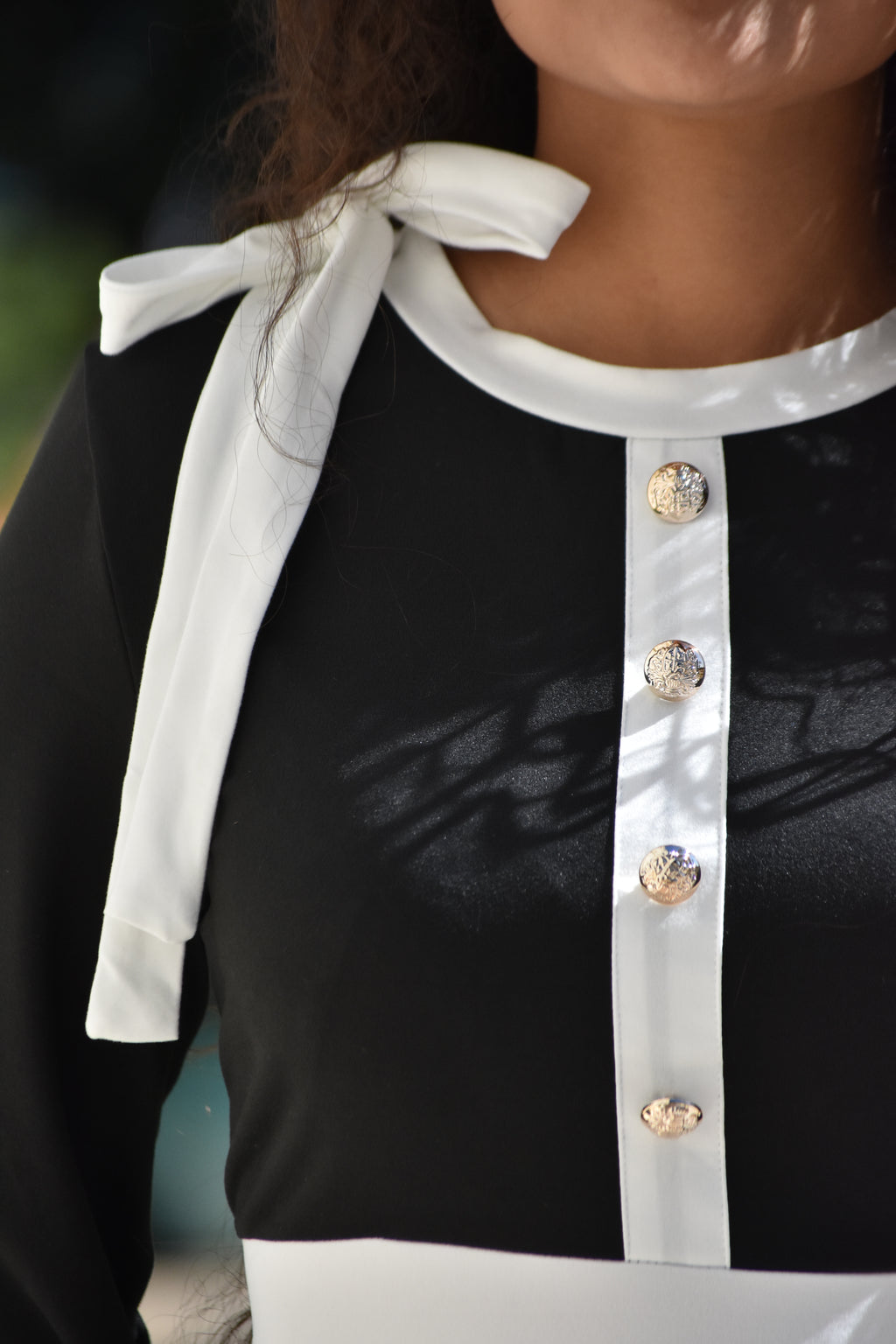 Vestido negro y blanco