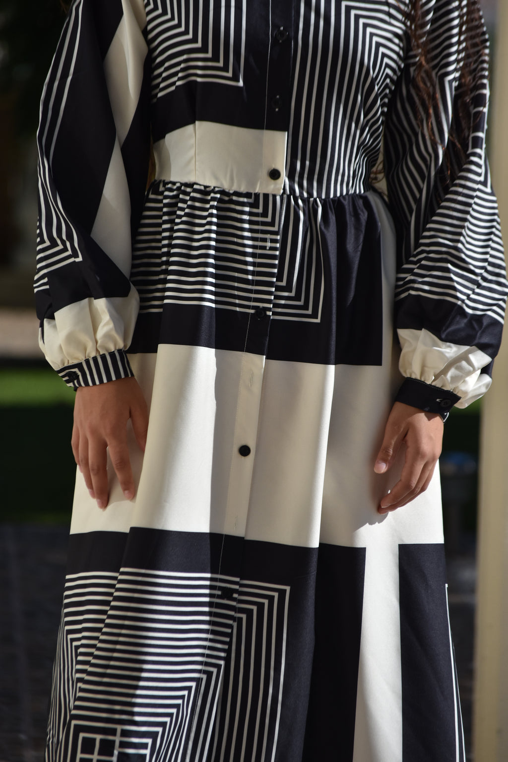 Vestido de cuadros y rayas crema y negra