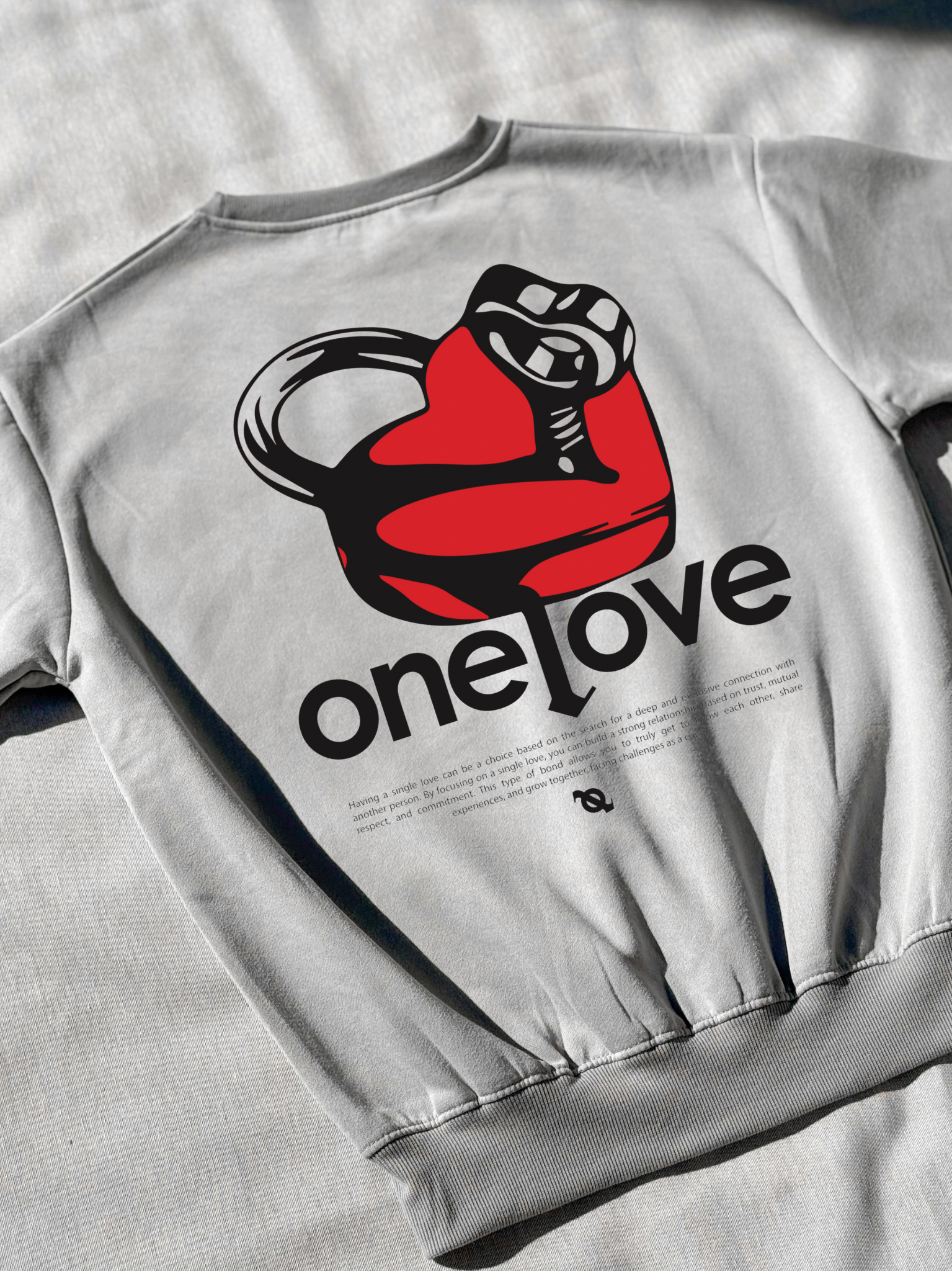 Hoodies/Sudaderas  One Love