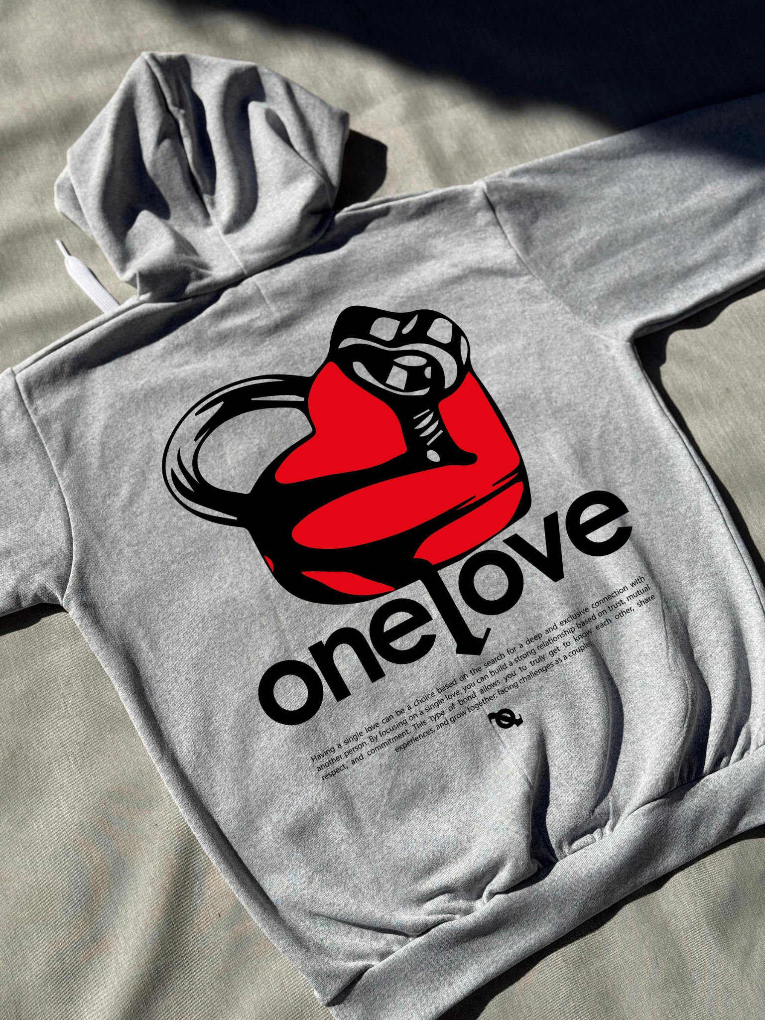 Hoodies/Sudaderas  One Love